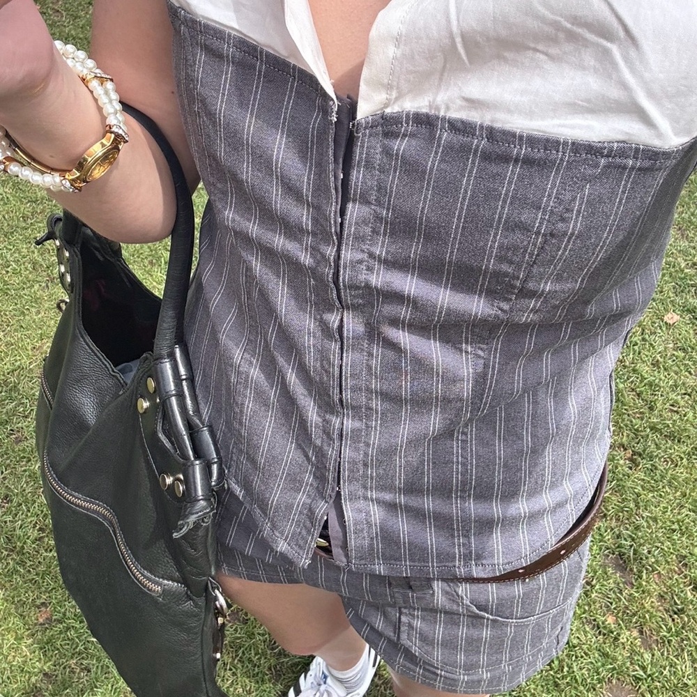 Striped Gray and White Two-Piece Set URBAN OUTFITTERS